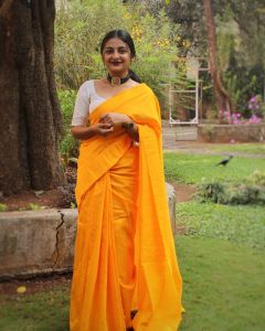 esther anil saree photos3213-001