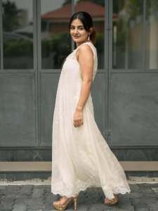 esther-anil-trending-photoshoot-photos-latest-004