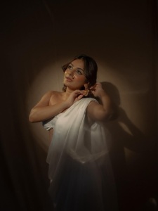 esther-anil-trending-photoshoot-photos-latest-014