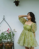 esther-anil-new-photo-shoot-in-green-frock-003
