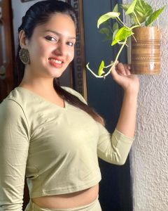2_gayathri-suresh-instagram-pics-001