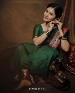 gayathri-r-suresh-in-green-pattu-saree-photos