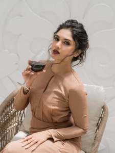 gayathri-suresh-bold-look-photoshoot-after-a-short-break-005