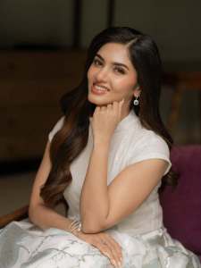 gayathri-suresh-bold-look-photoshoot-after-a-short-break