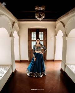 gayathri-suresh-in-blue-lehenga-with-stylish-makeup-look-014