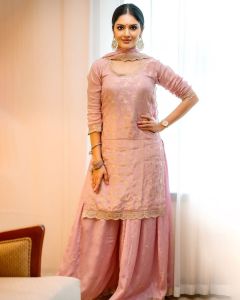 gayathri-suresh-in-peach-colour-sharara-suit-dress-photos