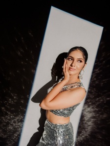 gayathri-suresh-in-trending-makeup-ideas-photos