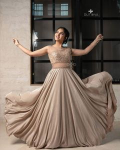 gayathri suresh instagram pics-001
