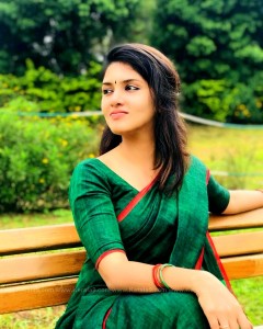 gayathri-suresh-latest-photos-0417-892
