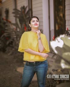 gayathri suresh latest photos gallery 012-005