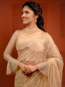 gayathri-suresh-latest-photoshoot-photos-006