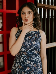 gayathri-suresh-new-look-and-latest-photos-010