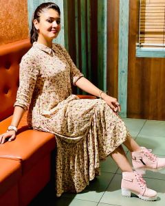 gayathri-suresh-new-photos-008