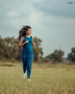gayathri-suresh-workout-photos-006