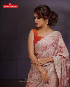 gayatri-suresh-images-003