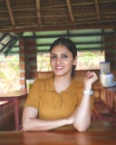 gayathri-suresh-in-jeans-with-crop-top-dress-style-ideas-photos-006