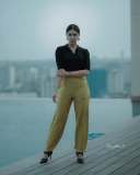 gayathri-suresh-in-loose-pants-with-top-combo-set-photos-001
