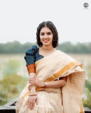 gayathri-suresh-kerala-saree-photos-013