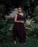 gayathri-suresh-new-photoshoot-in-violet-dress