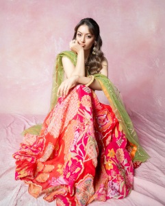 actress-hansika-motwani-latest-trending-fashion-photos-009