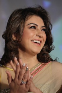 hansika-latest-images-download-00430