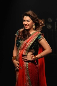 hansika-latest-images10