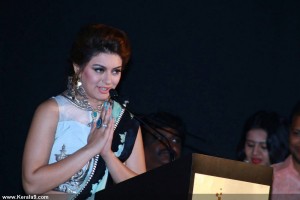 hansika-latest-images21