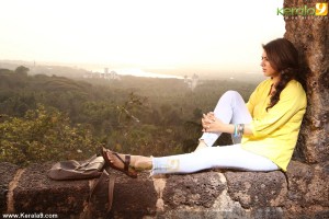 hansika-latest-photos-00386