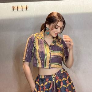 hansika-motwani-in-black-gown-look-007