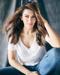 hansika-motwani-latest-photos-093987