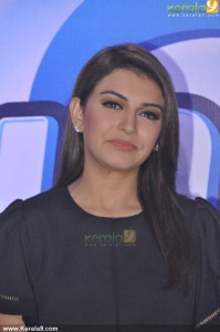 hansika-motwani-new-image-0032