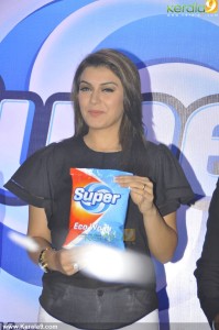 hansika-motwani-new-image-00594