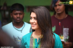 hansika-motwani-new-photos-00558