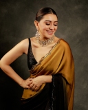 hansika-motwani-in-black-and-gold-saree-005