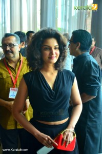 actress-honey-rose-latest-pics-0837-01077