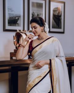 honey-rose-in-onam-saree-005