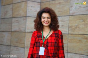 honey-rose-latest-photoshoot-09882-224