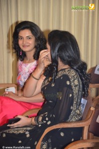 honey-rose-latest-pics-68-00392