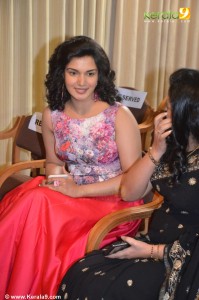 honey-rose-latest-pics-68-00542