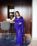 honey-rose-in-blue-saree-with-sleeveless-blouse-photos-001
