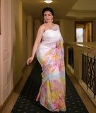 honey-rose-in-off-shoulder-blouse-and-saree-002