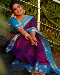 actress-iniya-in-saree-photos-003