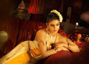 actress iniya new photos 0832-008
