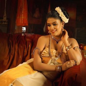 actress iniya new photos 0832-009