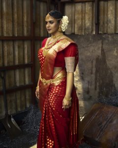 actress-iniya-new-photos-latest-22325-006