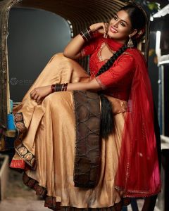 actress iniya new photos