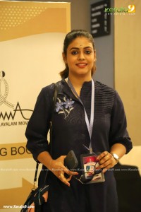 iniya-latest-function-photos-09-008