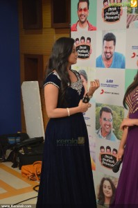 iniya-latest-images-00759