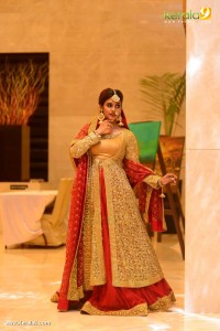 iniya-latest-images-110-00469