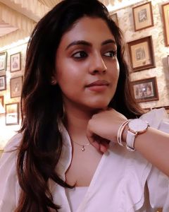iniya-latest-instagram-006